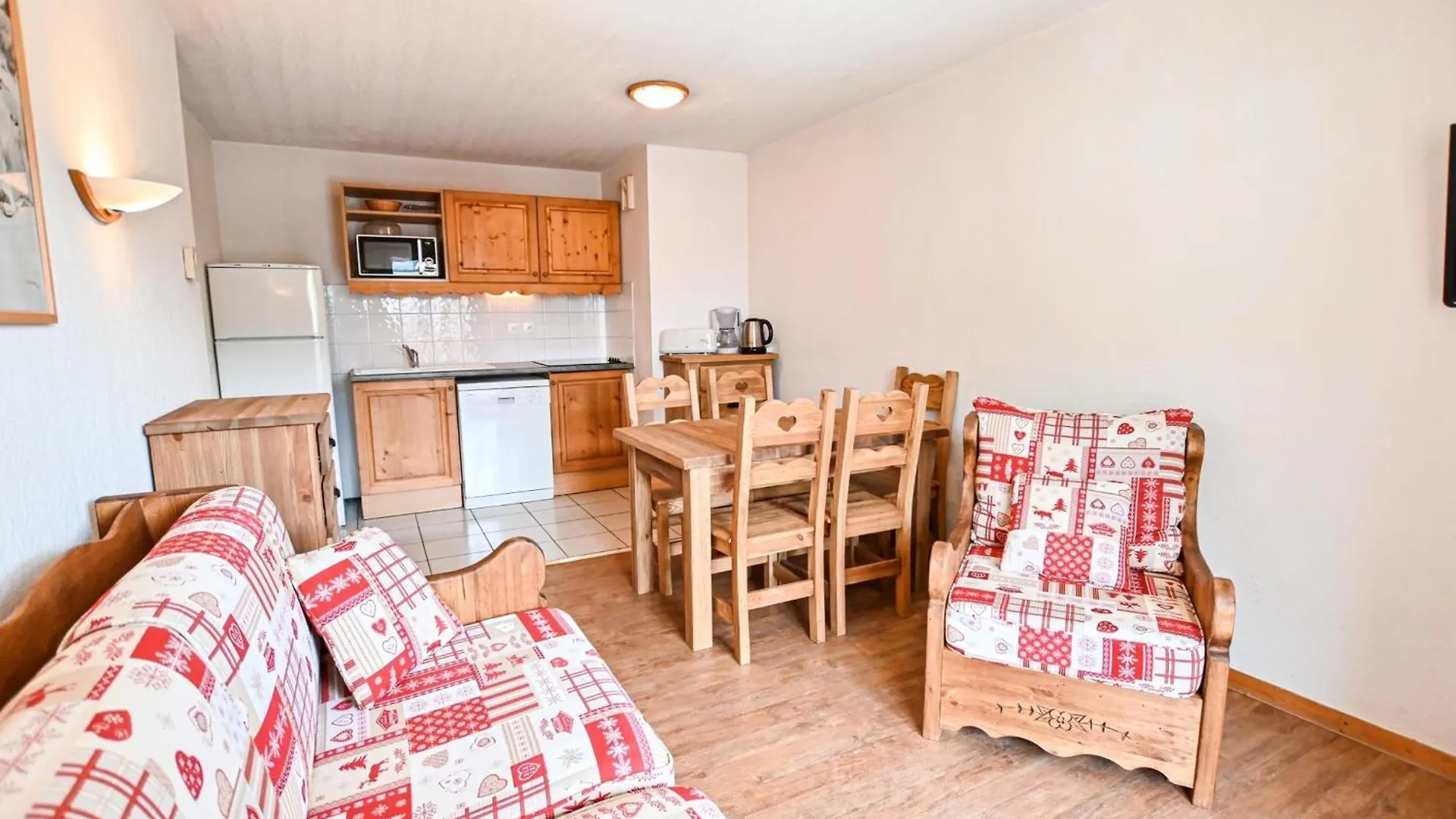 Flat In Residence With Swimming Pool Сен-Жерве-Ле-Бэн 0*,